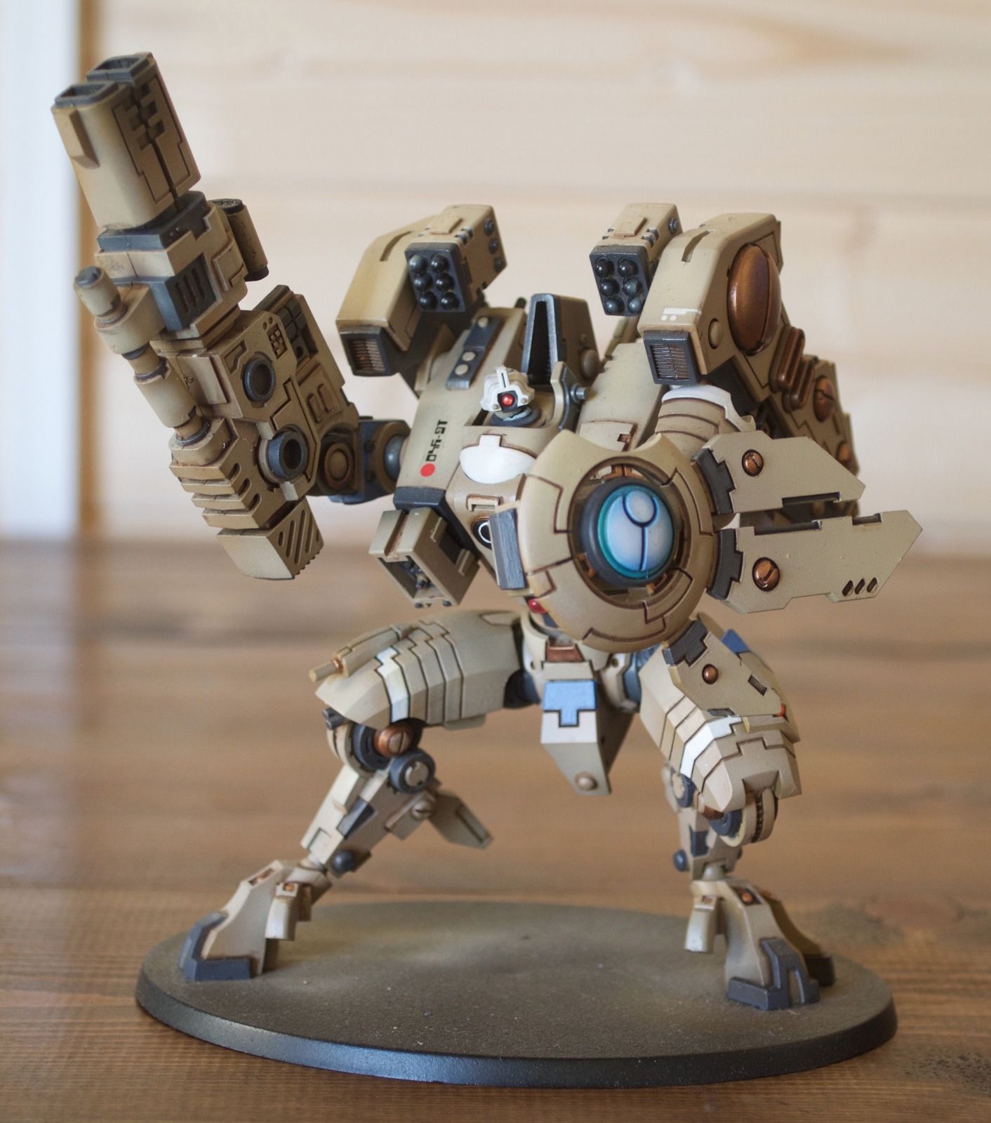 (200B) T'AU EMPIRE: RIPTIDE BATTLESUIT-1585122031.jpg