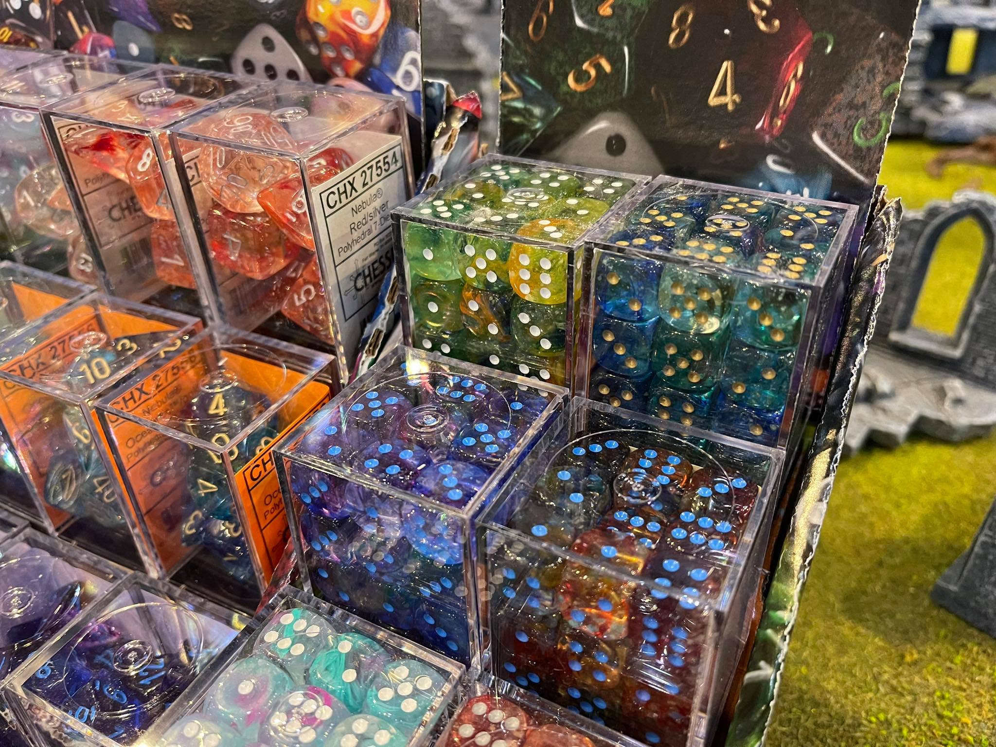 CHESSEX Nebula Series D6 Dice Block-1628158304.jpg