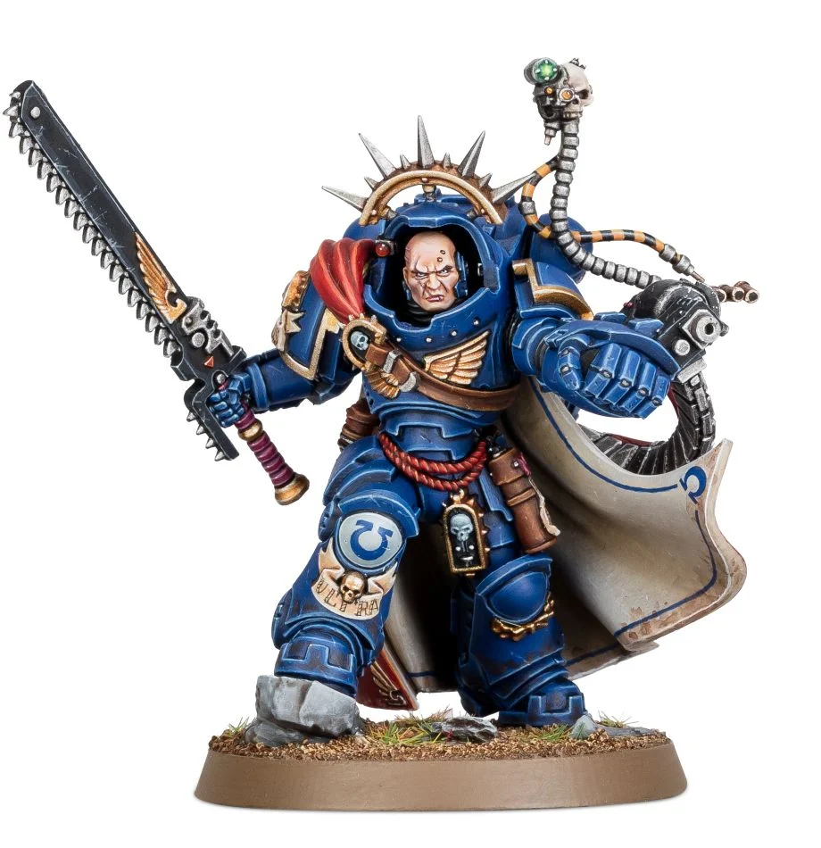 [GW] SPACE MARINES CAPTAIN IN GRAVIS ARMOUR-1643520294.png
