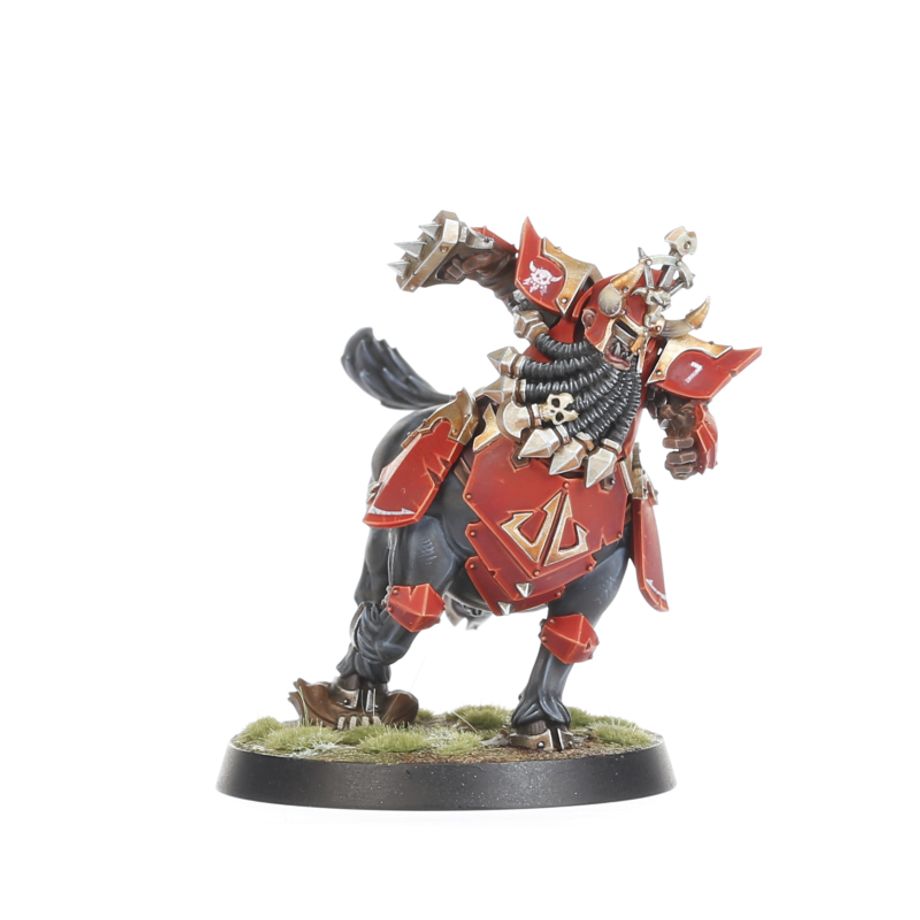 (DIREC) BLOOD BOWL : CHAOS DWAFT BULL CENTAURS-1734792156-6Ebhd.jpg