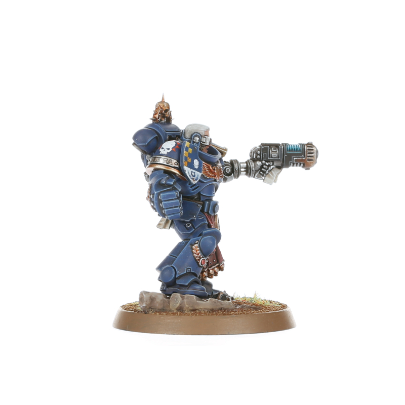 [GW] SPACE MARINES: LIEUTENANT-1735195011-Au6Ax.jpg