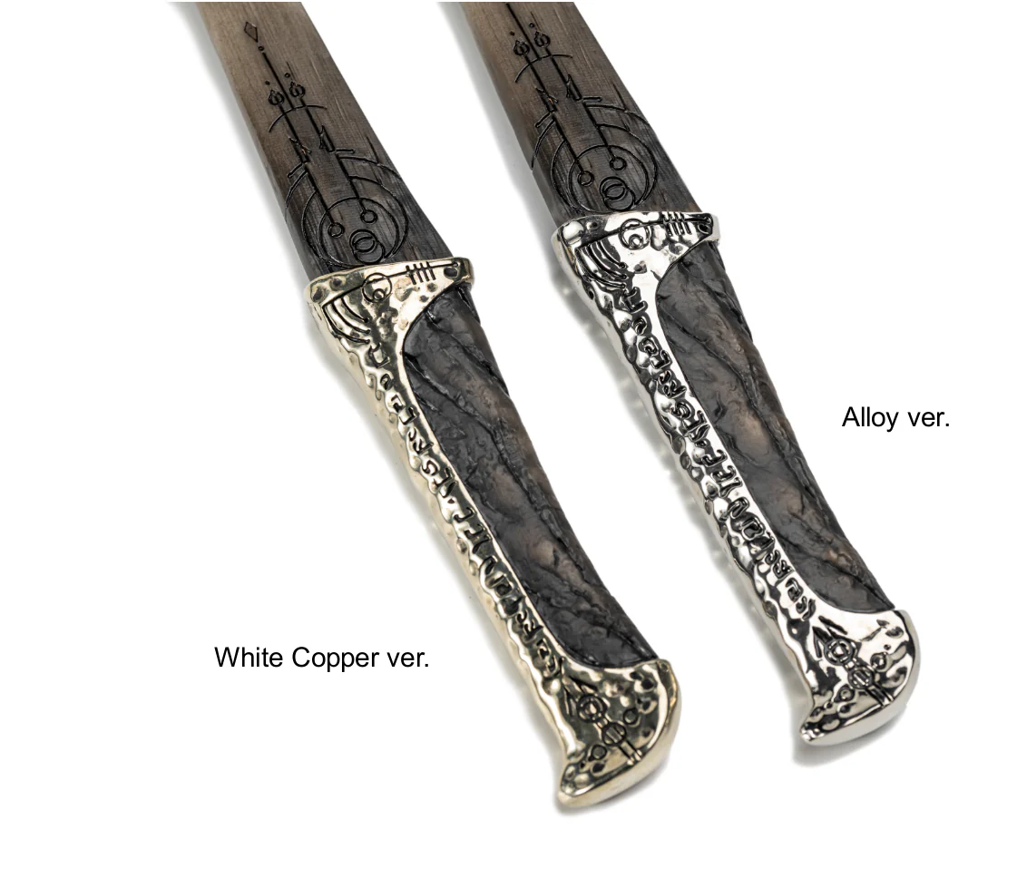 (STARFORGED) Dune II Sandworm Teeth Crysknife Atreides -  White copper-1754151379-rKrx8.png