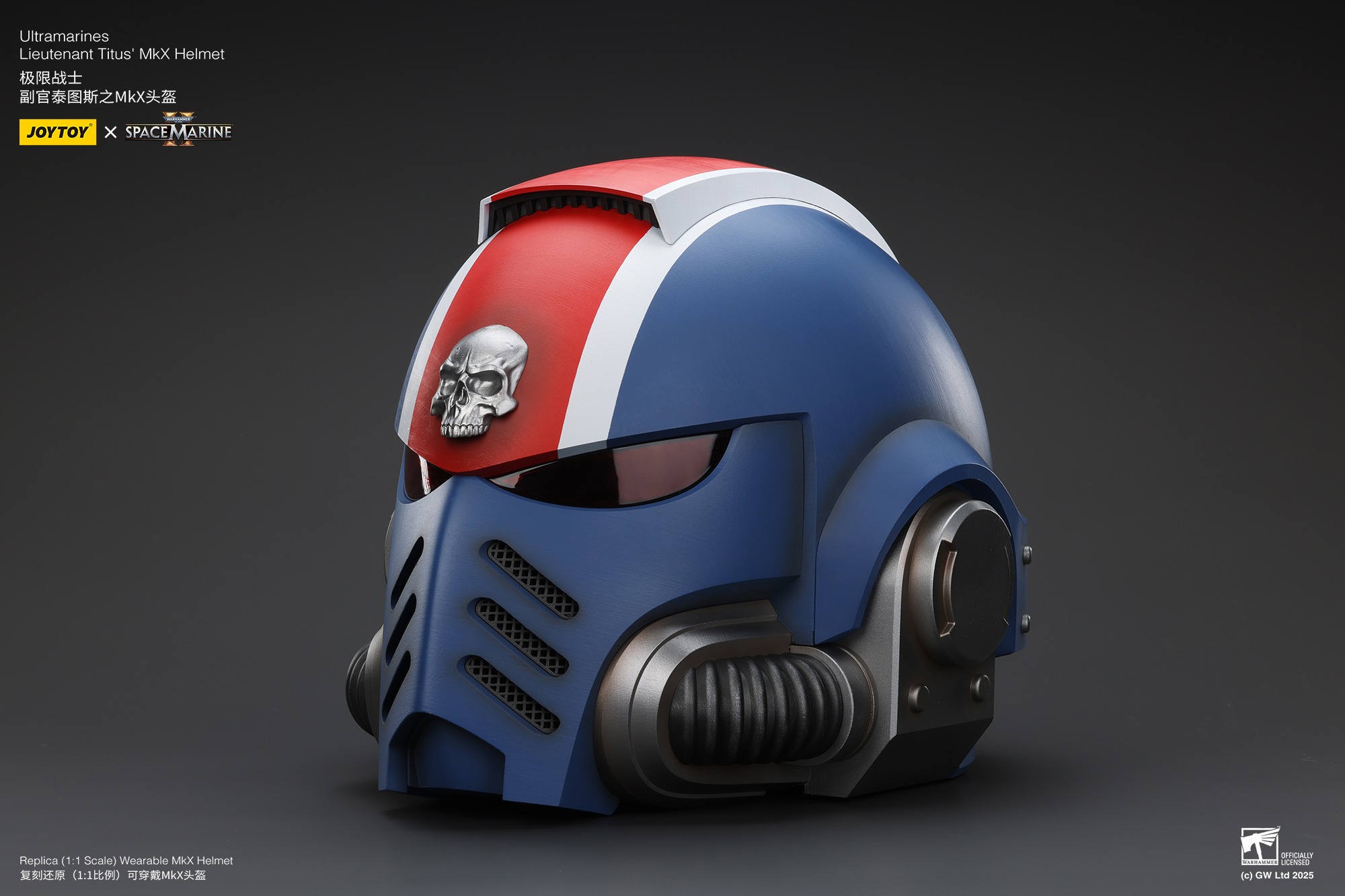 (JOYTOY) Ultramarines Lieutenant Titus' MKX Helmet & Display Stand JT01697-1757600893-FFqIp.jpg