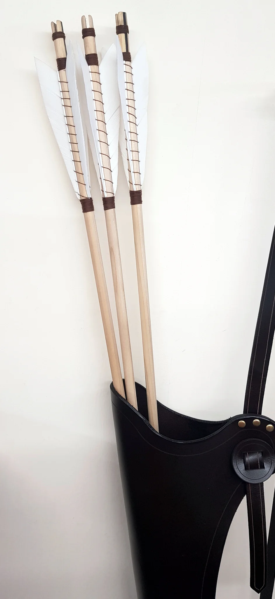 KG Self Nock Medieval Arrow Spine 11/32 40-45 (6 ดอก)-1764235668-qLivN.webp