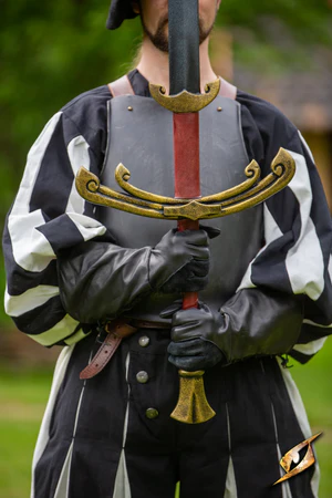 (Epic Armoury) Foam: Landsknecht Greatsword - Steel-1779879034-HrUqE.webp